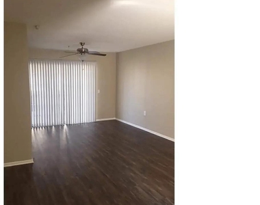 392 E Stevens Rd - Photo Thumbnail 5