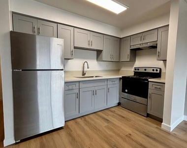 2701 Randolph St - Photo Thumbnail 2