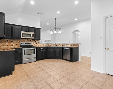 15323 Redbud Berry Way - Photo Thumbnail 9