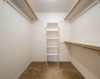 6606 De Moss Drive - Photo Thumbnail 7