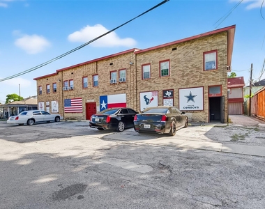 2316 Freeman Street - Photo Thumbnail 2