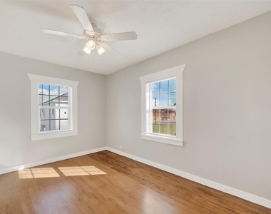 2316 Freeman Street - Photo Thumbnail 8