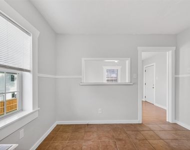 2316 Freeman Street - Photo Thumbnail 10