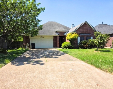 13607 Sable Lane - Photo Thumbnail 1