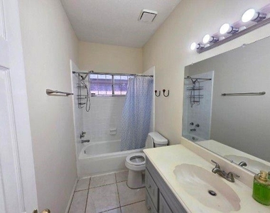 13607 Sable Lane - Photo Thumbnail 15