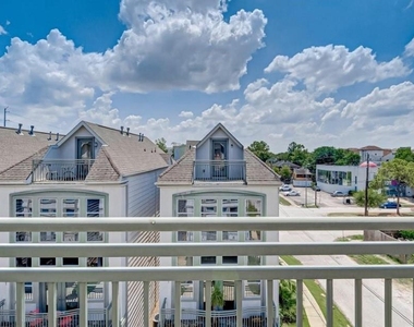 1215 Wentworth Street - Photo Thumbnail 21