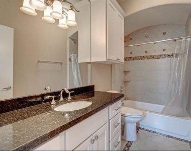 1215 Wentworth Street - Photo Thumbnail 5