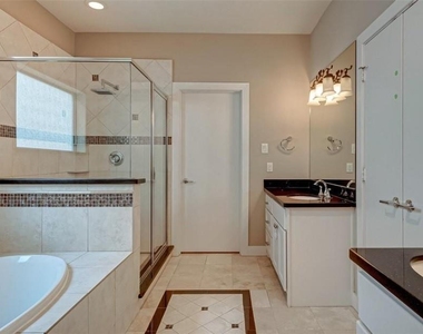 1215 Wentworth Street - Photo Thumbnail 18