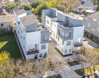 208 N York Street - Photo Thumbnail 30