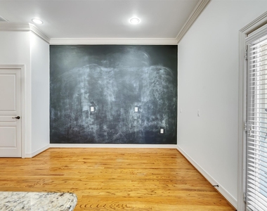 2540 Prospect Street - Photo Thumbnail 13