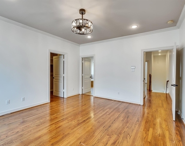 2540 Prospect Street - Photo Thumbnail 21
