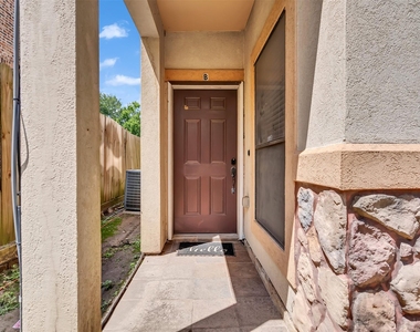 2540 Prospect Street - Photo Thumbnail 1