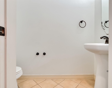2540 Prospect Street - Photo Thumbnail 15