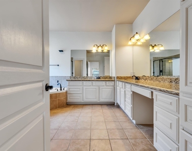 2540 Prospect Street - Photo Thumbnail 26