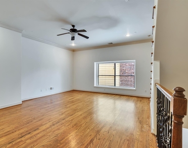2540 Prospect Street - Photo Thumbnail 28