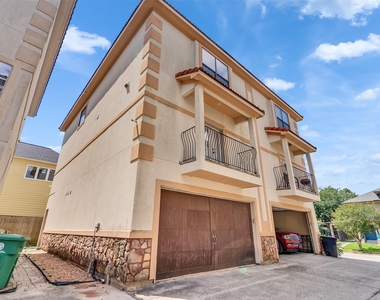 2540 Prospect Street - Photo Thumbnail 36