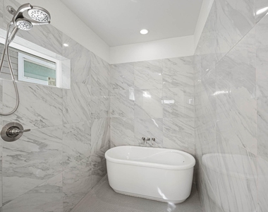 4512 Noble Street - Photo Thumbnail 14
