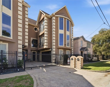 1316 Cleburne Street - Photo Thumbnail 25