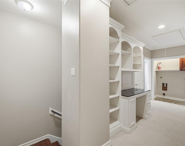 1316 Cleburne Street - Photo Thumbnail 15