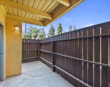 2600 S Azusa Ave - Photo Thumbnail 20