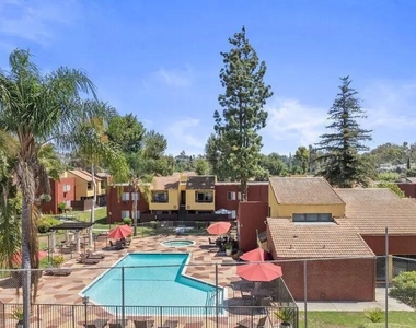2600 S Azusa Ave - Photo Thumbnail 7