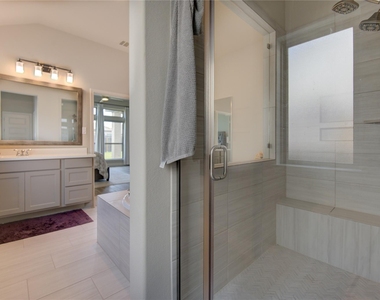 1930 Creekwood Cove - Photo Thumbnail 30