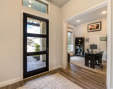 1930 Creekwood Cove - Photo Thumbnail 4