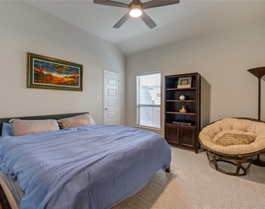 1930 Creekwood Cove - Photo Thumbnail 33