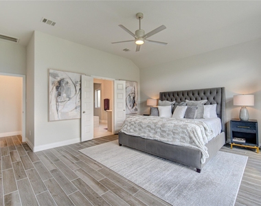 1930 Creekwood Cove - Photo Thumbnail 23