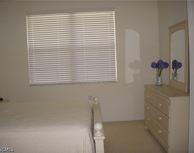 11021 Gulf Reflections Drive - Photo Thumbnail 17