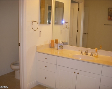11021 Gulf Reflections Drive - Photo Thumbnail 13