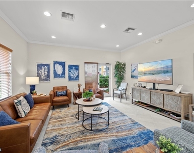 11021 Gulf Reflections Drive - Photo Thumbnail 29