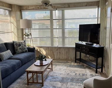 7400 College Parkway - Photo Thumbnail 5