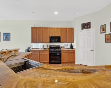 11801 Pine Timber Lane - Photo Thumbnail 19