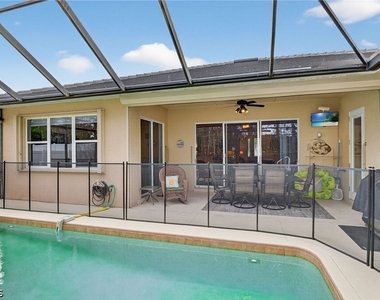 11801 Pine Timber Lane - Photo Thumbnail 3