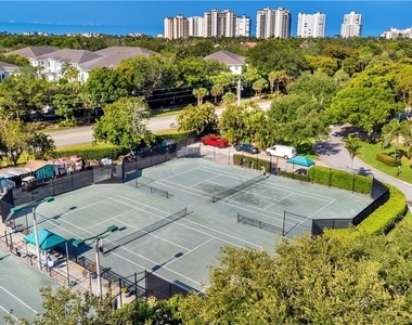 565 Beachwalk Circle - Photo Thumbnail 27