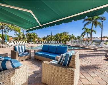 565 Beachwalk Circle - Photo Thumbnail 22