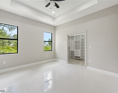 2903 37th Street W - Photo Thumbnail 7