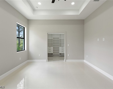 2903 37th Street W - Photo Thumbnail 9