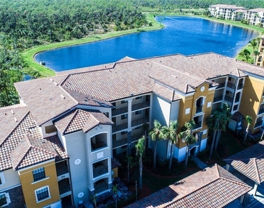 9719 Acqua Court - Photo Thumbnail 17