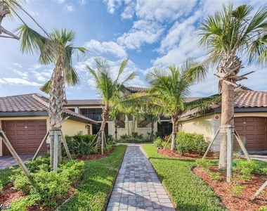 9528 Avellino Way - Photo Thumbnail 1