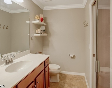 9731 Acqua Court - Photo Thumbnail 13