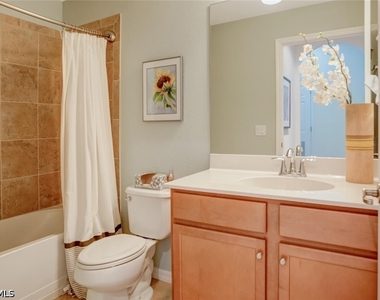 9731 Acqua Court - Photo Thumbnail 15