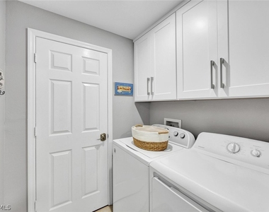859 Tanbark Drive - Photo Thumbnail 14
