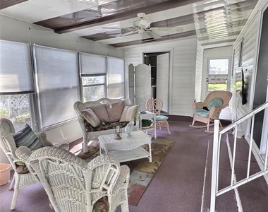 46 Palm Forest Drive - Photo Thumbnail 5