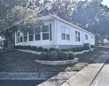 46 Palm Forest Drive - Photo Thumbnail 7
