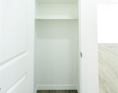 14820 Atlantic Avenue - Photo Thumbnail 18