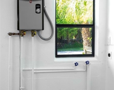 14820 Atlantic Avenue - Photo Thumbnail 29