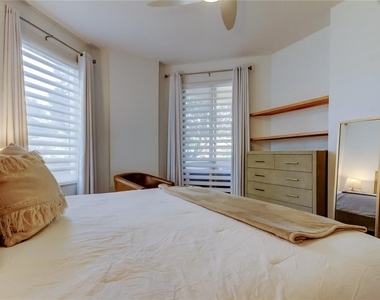 1200 Gulf Boulevard - Photo Thumbnail 42