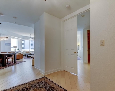 1200 Gulf Boulevard - Photo Thumbnail 12